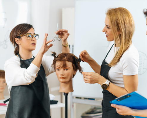 How Beauty School Can Help You Tap Into Your Creativity