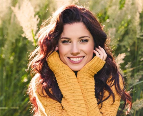 woman with pretty hair during fall