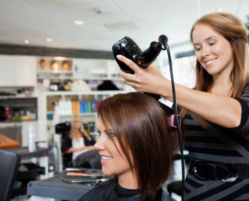 What Can You Do as a Cosmetologist